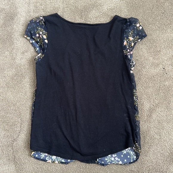 Lauren Conrad capped sheer sleeved scoop neck pullover blouse - Picture 8 of 9